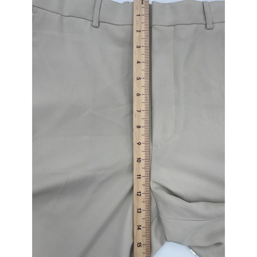 Walter‎ Hagen Mens Golf Shorts Khaki Tan Flat Front Performance Size 36